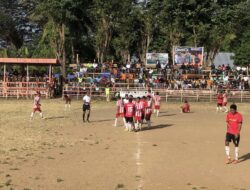 PAHLAWAN KEMENANGAN THE BLASTER WATOONE BERNAMA FADJAR BAHY. SORATOA PAMIT DARI KOLIMASANG OPEN 2023 USAI MENYERAH TIPIS 1-0.