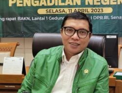 PPP Yakin Gibran Tegak Lurus dengan PDIP Dukung Ganjar Capres