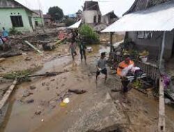 14 Desa di Parimo Sulteng Diterjang Banjir Bandang, 1 Lansia Tewas