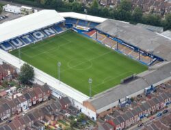 Kenilworth Road, Stadion Unik Luton Town Tim Promosi Premier League