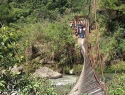 Rombongan Pengantin Jatuh dari Jembatan Gantung di Toraja, 1 Orang Tewas