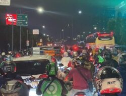 Wira Kena Macet 1 Jam Dari Kuningan Sampai Polda Metro Jaya Malam Ini