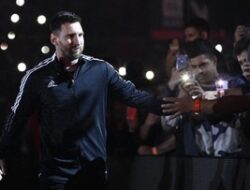 Absen ke Indonesia, Messi ‘Menggila’ di Laga Testimonial Maxi Rodriguez