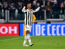 Usai 8 Tahun Penuh Sukacita, Cuadrado Pisah dengan Juventus