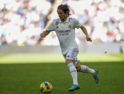 Luka Modric Setahun Lagi di Real Madrid