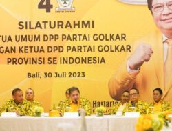 Airlangga Bertemu 38 Ketua DPD Golkar, Muncul Dorongan Merapat ke Prabowo