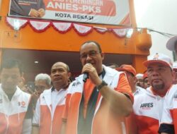 Pawai Bersama PKS di Bekasi, Anies: Insyallah Kita Hantarkan Kemenangan