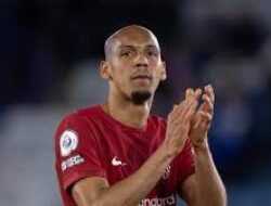 Transfer Fabinho ke Arab Saudi Bisa Batal Gara-gara Anjing?