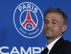 Resmi! Luis Enrique Latih Paris Saint-Germain