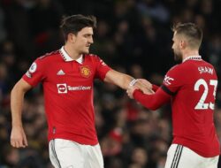 Tahun Lalu Ten Hag Tunjuk Maguire Kapten MU, Kini Mencopotnya