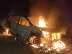 Mabuk lalu Bakar Mobil Polisi, 3 Pemuda di Jayapura Ditangkap