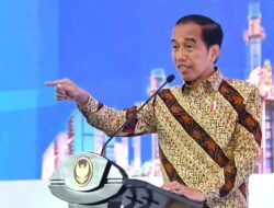 Tak Terjawab Pelajar Muhammadiyah, Jokowi Lempar Teka-teki ke Pemuda Kristen