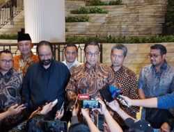 Anies-Surya Paloh Bertemu, Tak Bahas Wacana Duet dengan Ganjar