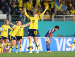 Kalahkan Jepang, Swedia ke Semifinal