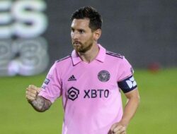 Messi Cedera Saat Latihan, Pelatih Inter Miami: Tak Perlu Khawatir!