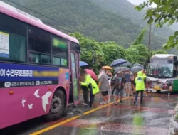 Bus yang Mengevakuasi Peserta Jambore di Korsel Alami Kecelakaan