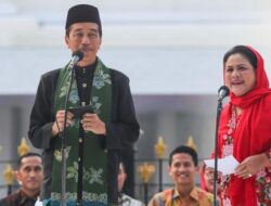 Potret Jokowi dan Iriana Berbusana Betawi Buka Istana Berkebaya