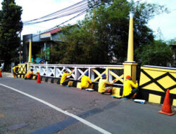 Biar Kinclong, Jembatan Sumenep Jakarta Dicat Ulang