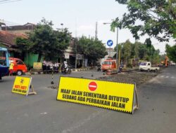 Ada Perbaikan Jalan di S Parman Jakbar, Lalin Tomang Arah Slipi Tersendat