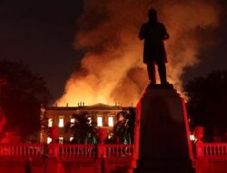 Ledakan Kebakaran Museum Nasional Terjadi Saat Sekuriti Apel