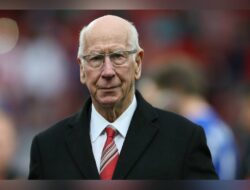 Bobby Charlton Wafat, Skuad Inggris 1966 Tinggal Menyisakan Satu Legenda