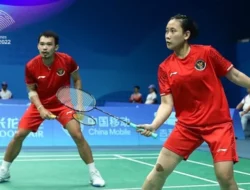 Rinov/Phita Tumbang di 16 Besar