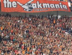 Jakmania Diminta Penuhi Tribune Patriot