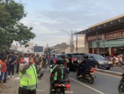 Jalan Sultan Agung Manggarai Macet Jelang Pendaftaran Prabowo-Gibran