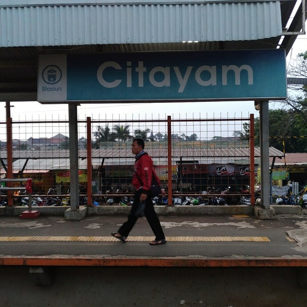 Perjalanan Krl Kembali Normal Usai Gangguan Sinyal Di Stasiun Citayam