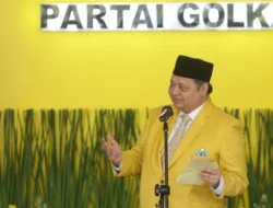 Airlangga Ungkap Alasan Gibran Tak Hadir di HUT Golkar yang Dihadiri Jokowi