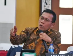 Saleh Daulay ke Masinton soal Putusan MKMK: Seharusnya Anda Sudah Diam