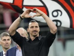 Ibrahimovic Balik ke AC Milan… Bukan sebagai Pemain