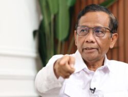 Persiapan Debat Cawapres, Mahfud Tiap Hari Baca Terkait Ekonomi di Koran