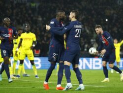 Les Parisiens Menang Tipis 2-1