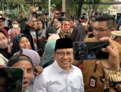 Cak Imin Ungkap Arti Pelukan dengan Anies usai Debat Pilpres