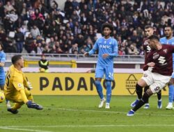 Torino Vs Napoli: Partenopei Takluk 0-3