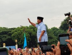 Prabowo Hadiri Ndaru Bersalawat Bersama Ulama hingga Santri di Banten