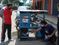 Penjual Bakso Keliling Ketahuan Maling Motor Warga di Rembang