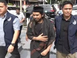 Polisi Tetapkan Gus Samsudin Tersangka Kasus Konten Boleh Tukar Pasangan