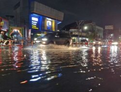 Hujan Deras, Sejumlah Titik di Semarang Banjir Malam Ini