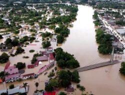 Foto Udara Banjir Bandang Terjang Bolivia