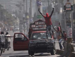 Haiti Kian Mencekam Gegara Geng Kriminal, Pelabuhan Utama Ditutup