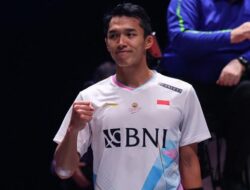 Kalahkan Anthony Ginting, Jonatan Juara!