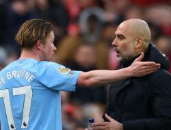 Momen Kevin De Bruyne Ngomel-ngomel, Kesal Banget sama Pep ya?