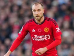 Eriksen Enggak Happy Terus-terusan Jadi Cadangan di MU, tapi …