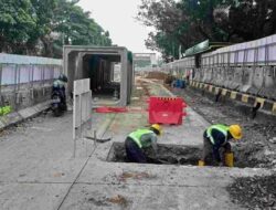 Kisah tentang Janji dari Jalan yang Tertutup Proyek Polder Tanjung Barat