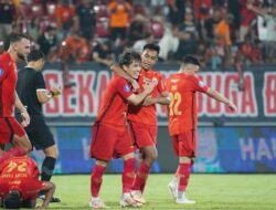 Persija Akhirnya Menang, Simic dan Matsumura Cemerlang