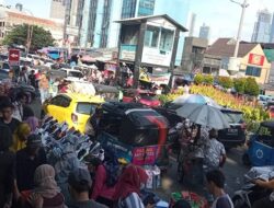 Lalin Sekitar Pasar Tanah Abang Macet Sore Ini