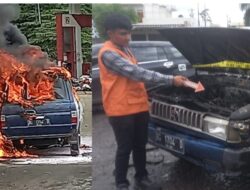 Mobil Kijang Dimodifikasi Bawa BBM Ilegal Meledak-Terbakar di Muara Enim