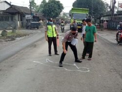 Pemotor di Bogor Tewas Usai Tersenggol Truk hingga Jatuh dan Terbentur